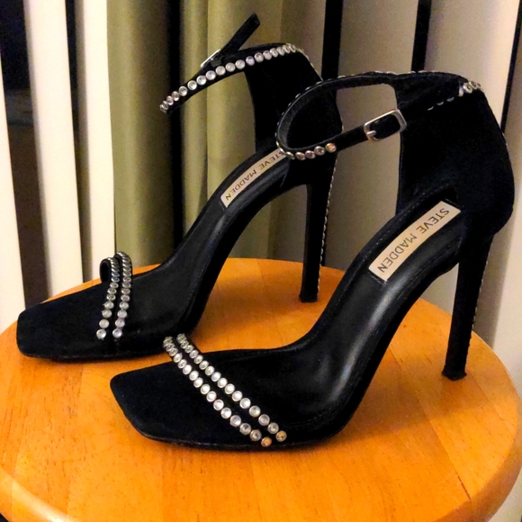 Steve Madden heels ๐ - Picture 5 of 5